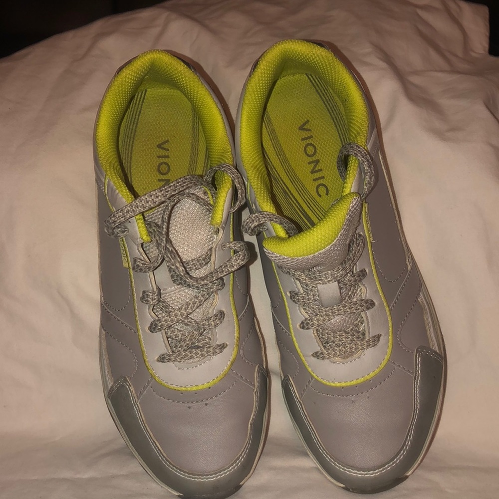 Vionic Shoes